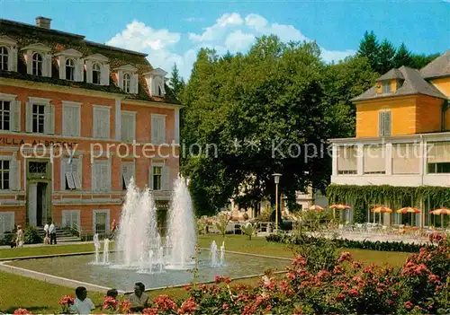 AK / Ansichtskarte Bad Gleichenberg Kurpark mit Springbrunnen Villa Albrecht Kurhotel Kat. Bad Gleichenberg