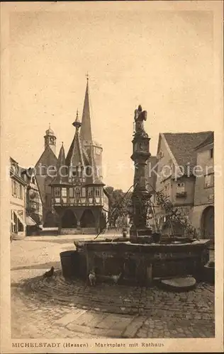 AK / Ansichtskarte Michelstadt Marktplatz mit Rathaus und Brunnen Kat. Michelstadt