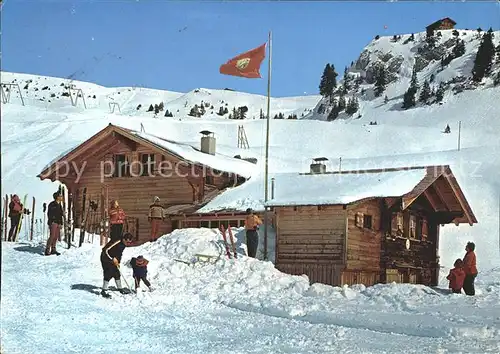 AK / Ansichtskarte Thun BE Naturfreundehaus Elsigenalp Berghaus Flagge Wintersportplatz Kat. Thun