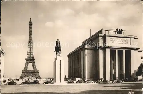 AK / Ansichtskarte Paris Palais Chaillot L Aile Passe Monument Foch Tour Eiffel  Kat. Paris