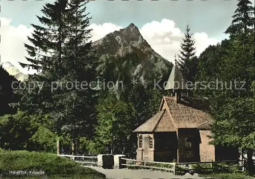 AK / Ansichtskarte Fuessen Allgaeu Hubertus Kapelle mit Giebel Allgaeuer Alpen Kat. Fuessen