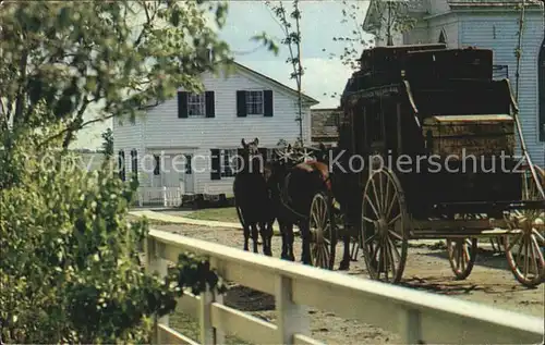 AK / Ansichtskarte Morrisburg Upper Canada Village Stage Coach with Pastors House Kat. Morrisburg