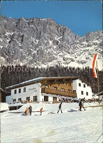 AK / Ansichtskarte Ehrwald Tirol Ehrwalder Alm mit Wetterwand Wintersportplatz / Ehrwald /