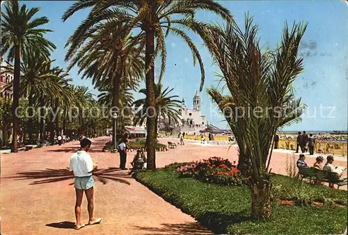 AK / Ansichtskarte Sitges Promenade Palmen Strand