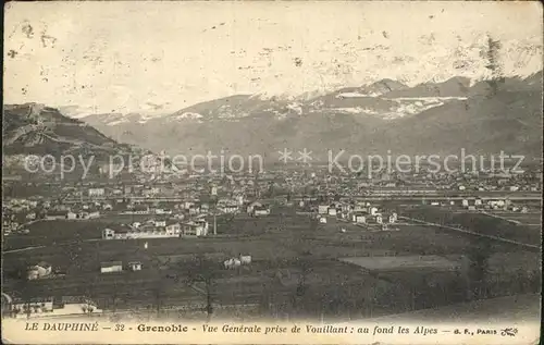 AK / Ansichtskarte Grenoble Vue generale prise de Vouillant au fond les Alpes Kat. Grenoble