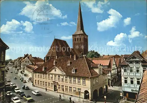 AK / Ansichtskarte Uelzen Lueneburger Heide Rathaus mit Kirche Kat. Uelzen
