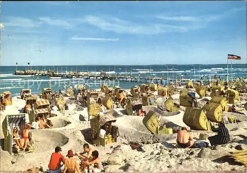 AK / Ansichtskarte Scharbeutz Ostseebad Strand Seebruecke Kat. Scharbeutz