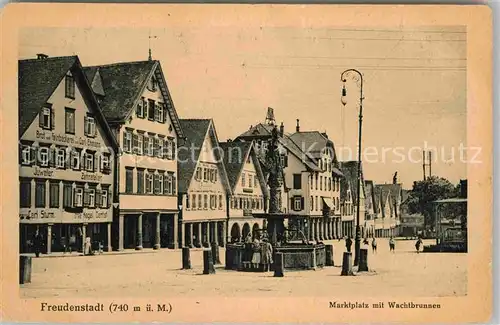 AK / Ansichtskarte Freudenstadt Marktplatz mit Wachtbrunnen Kat. Freudenstadt