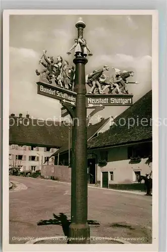 AK / Ansichtskarte Lenzkirch Orig Wegweiser Bonndorf Schaffhausen Neustadt Stuttgart Kat. Lenzkirch