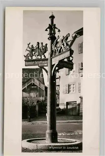 AK / Ansichtskarte Lenzkirch Orig Wegweiser Bonndorf Schaffhausen Neustadt Stuttgart Kat. Lenzkirch