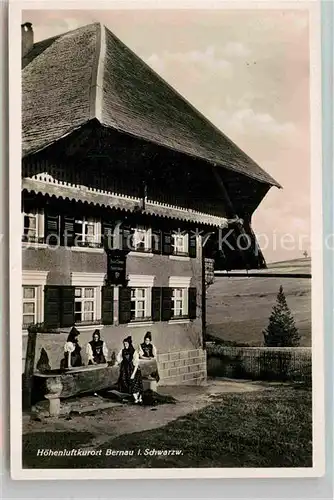 AK / Ansichtskarte Bernau Schwarzwald Gasthaus Schwanen Trachtenmaedchen Kat. Bernau im Schwarzwald