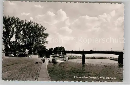 AK / Ansichtskarte Holzminden Weser Weserbruecke Dampfer Kat. Holzminden