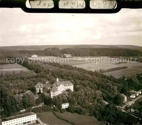 AK / Ansichtskarte Bad Muender Fliegeraufnahme Schloss Kat. Bad Muender am Deister