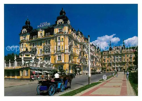 AK / Ansichtskarte Marianske Lazne Hotel Palace Pferdekutsche Kat. Marienbad