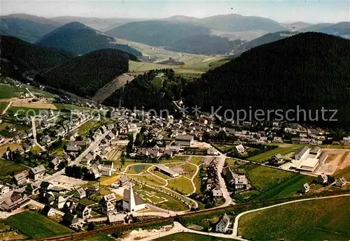 AK / Ansichtskarte Willingen Sauerland Fliegeraufnahme Kat. Willingen (Upland)