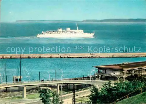 AK / Ansichtskarte Schiffe Ships Navires MS Sassnitz Mole Faehrbahnhof  / Schiffe /