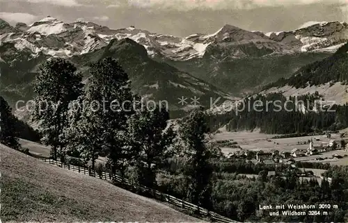 AK / Ansichtskarte Lenk Simmental Panorama mit Blick zum Weisshorn und Wildhorn Walliser Alpen Kat. Lenk Simmental