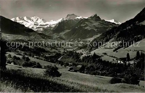 AK / Ansichtskarte Heustrich Blick ins Kandertal Alpenpanorama Kat. Frutigen