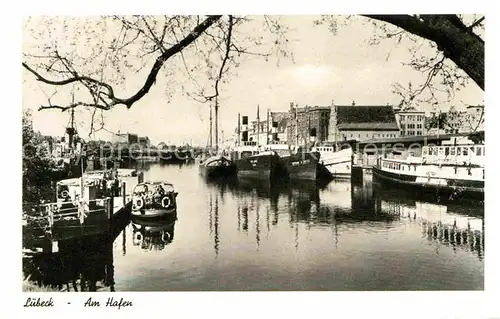 AK / Ansichtskarte Luebeck Partie am Hafen Kupfertiefdruck mit Buettenrand Kat. Luebeck