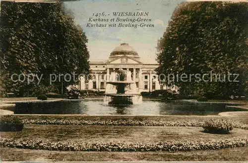 AK / Ansichtskarte Wiesbaden Kurhaus mit Bowling Green Kat. Wiesbaden