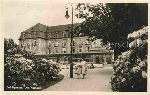 AK / Ansichtskarte Bad Pyrmont Am Kurhaus Kat. Bad Pyrmont