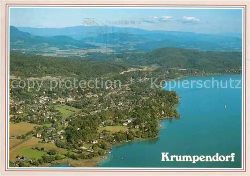 AK / Ansichtskarte Krumpendorf Woerthersee Alpenseebad Fliegeraufnahme