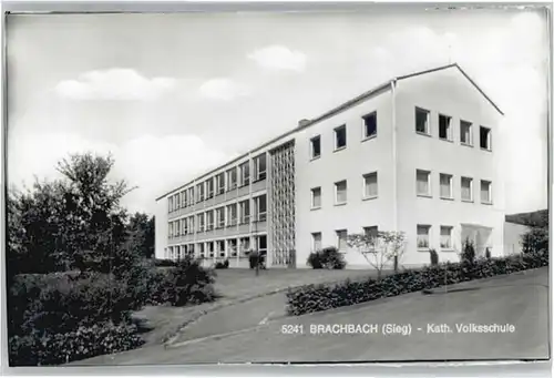 Brachbach Brachbach Volks Schule  * /  /