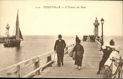 Trouville Port *
