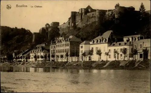 Bouillon Bouillon Chateau * /  /