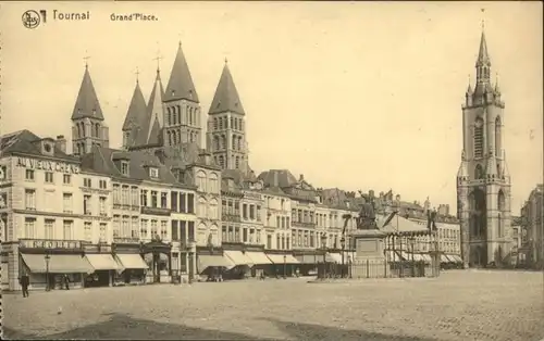 Tournai Tournai Grand Place * /  /