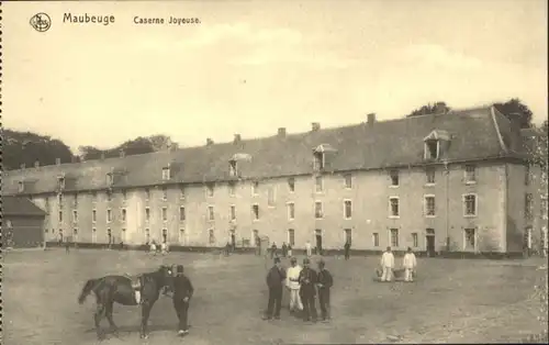 Maubeuge Caserne Joyeuse Pferd Soldaten *