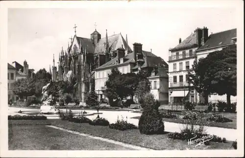 Troyes Jardin Prefecture St. Urbain *