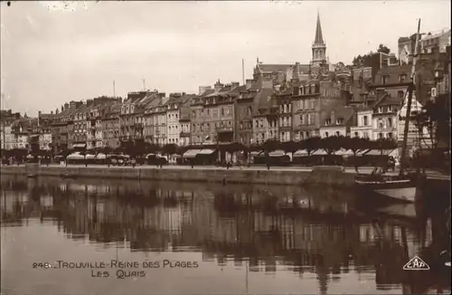 Trouville Reine Plages Quai *