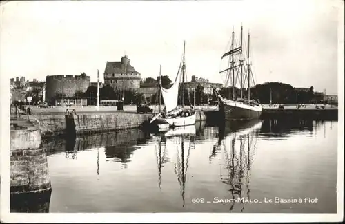 Saint-Malo Bassin Flot Segelschiff *