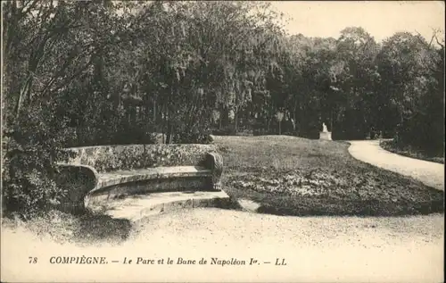 Compiegne Compiegne Le Parc et le Banc de Napoleon x /  /