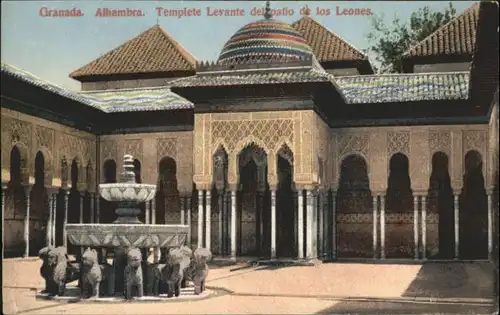 Granada Templete Levante Leones *