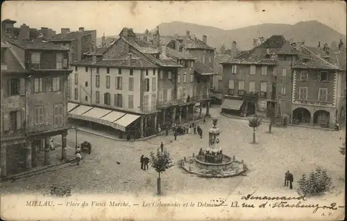 Millau Place Marche Colonnades Dolmen x