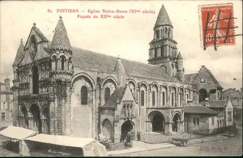 Poitiers Eglise Notre-Dame x