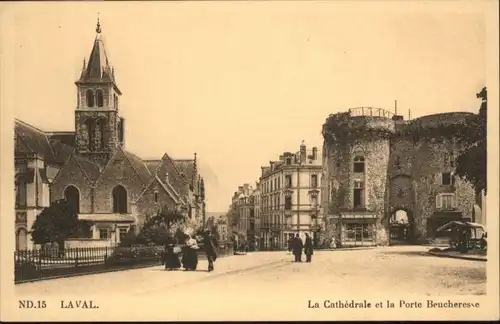 Laval Cathedrale Porte Beucheresse