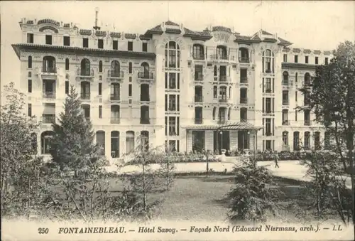 Fontainebleau Hotel Savoy x