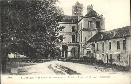 Soissons Interieur du Seminaire St.-Leger *