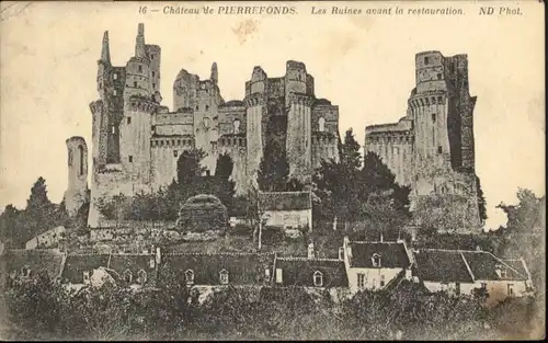 Pierrefonds Chateau x