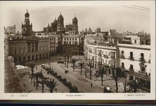 Cadiz Plaza Isabel II  *