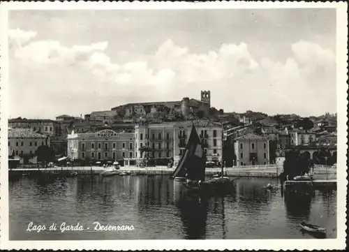 Desenzano Desenzano Lago Garda Schiff * / Italien /Italien