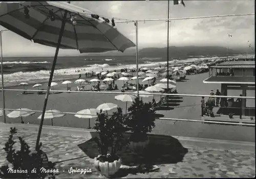 Marina Massa Marina Massa Spiaggia x / Italien /Italien