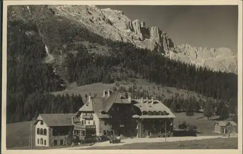 Passo Carezza Grupo delle Dolomiti *