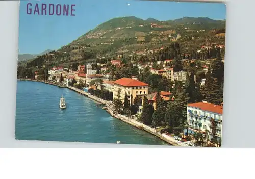 Gardone Gardone Lago Garda Riviera Fliegeraufnahme Gardasee x / Italien /Italien