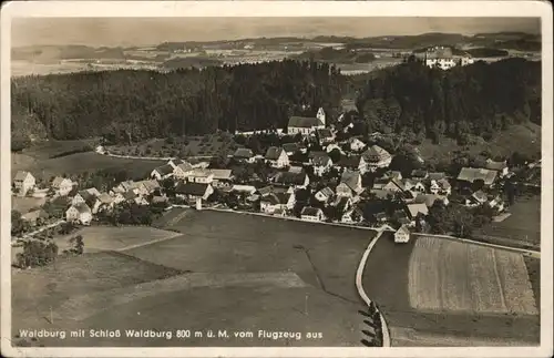 AK / Ansichtskarte Waldburg Fliegeraufnahme Schloss Waldburg *