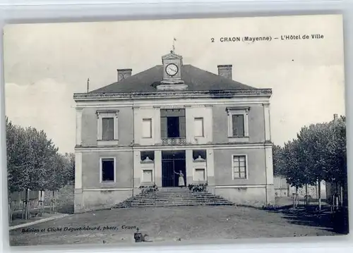 AK / Ansichtskarte Craon Craon Mayenne Hotel de Ville * /  /