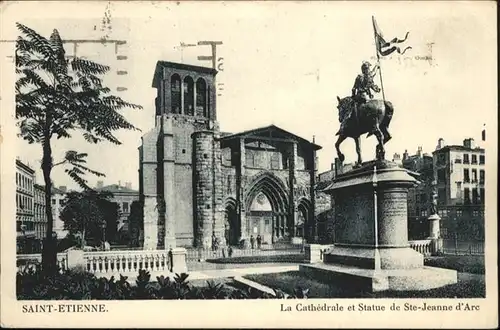 AK / Ansichtskarte Saint-Etienne la Cathedrale Statue de Ste-Jeanne d'Arc x